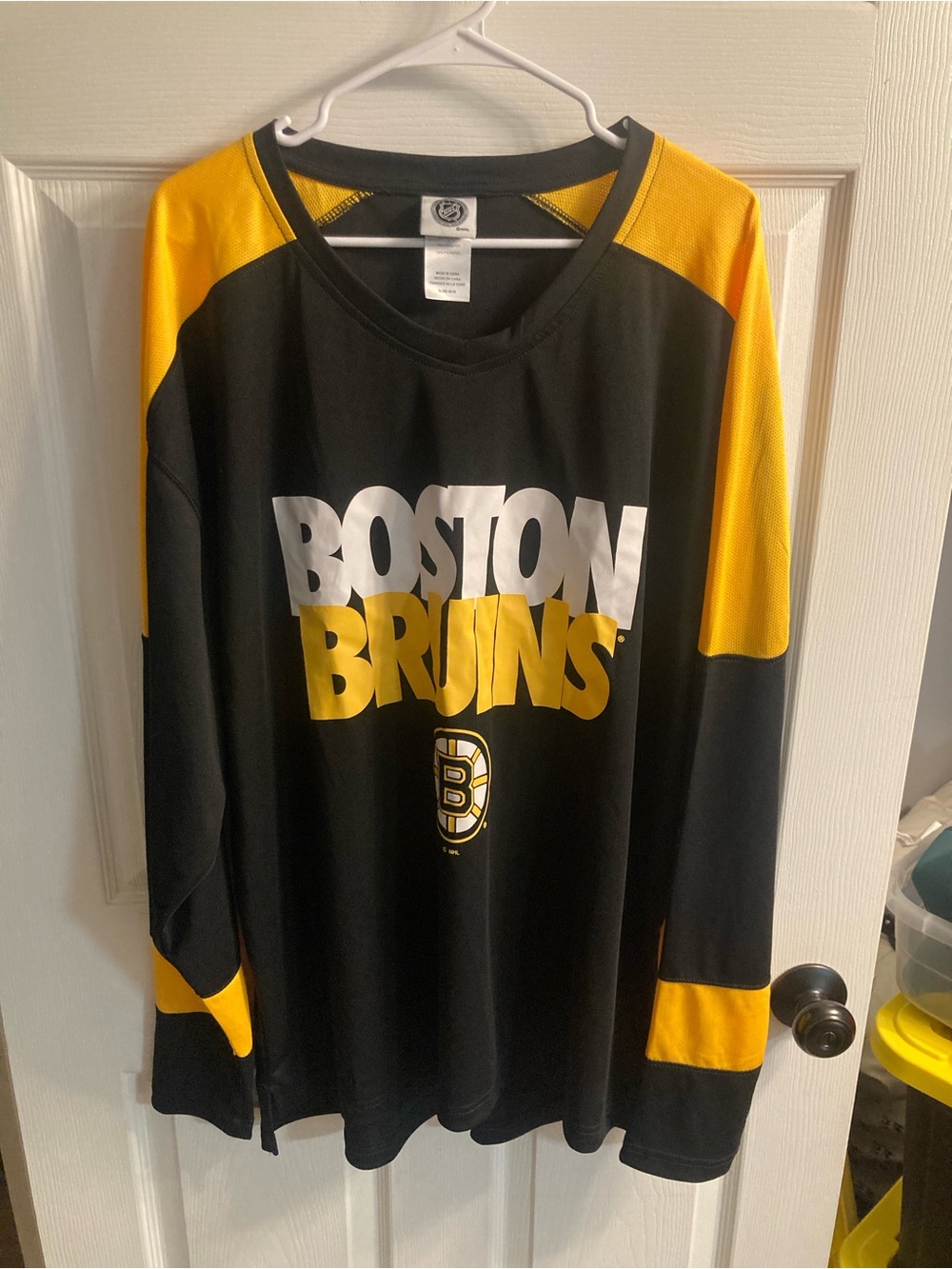 NHL Boston Bruins Black & Yellow Long Sleeve Shirt